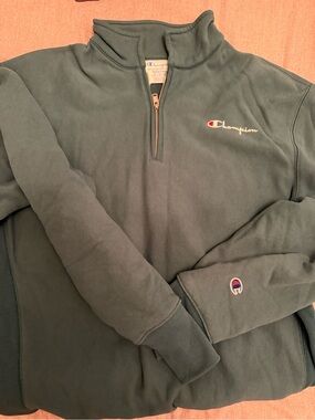 Champion Green Sweatshirt